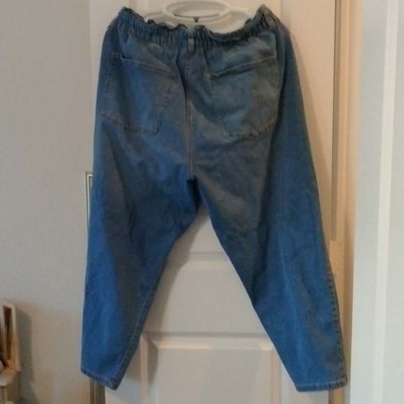 Women's Plus Size XXL Blue Jeans - Picture 3 of 14